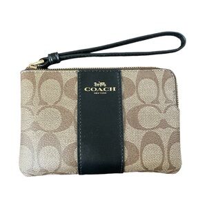 Coach Wristlet NWT!